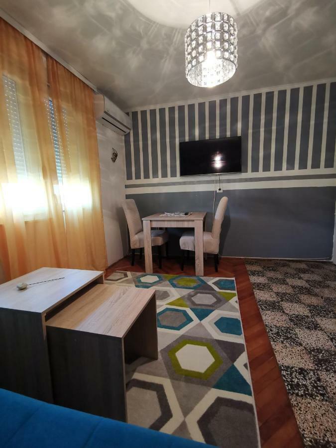 Apartment I&M ชาพลินา ภายนอก รูปภาพ